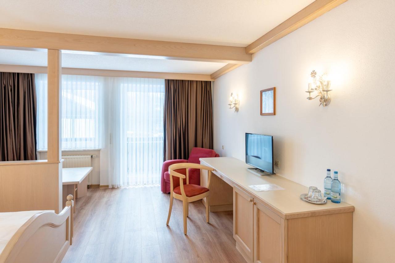 Hotel Eisensteiner Hof バイエリッシュ・アイゼンシュタイン エクステリア 写真